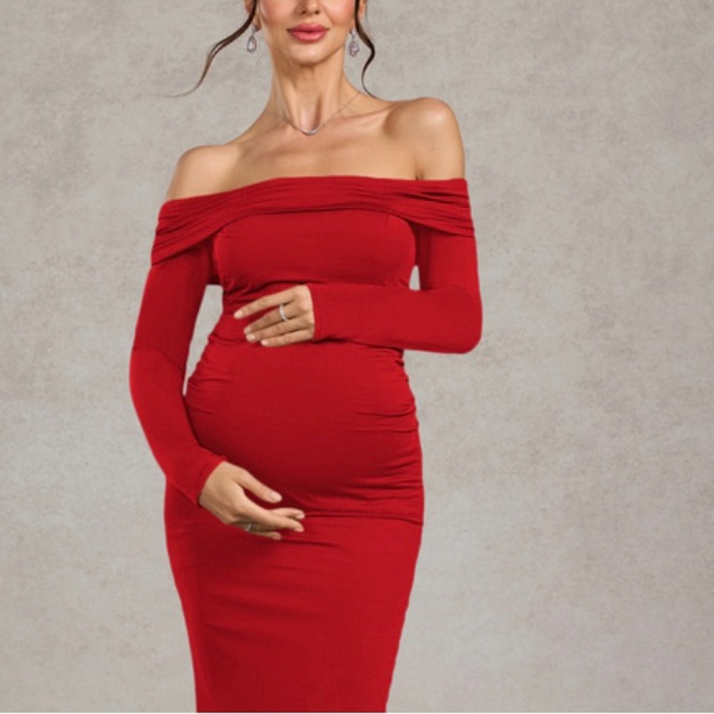 Sexy Mama Maternity. Off the Shoulder Maternity Dresses  Size 3 (large)